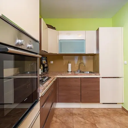 Maris * Novigrad (Dalmatia)