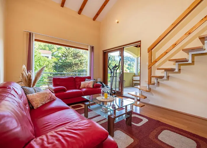 Maris * Новиград-Далмация