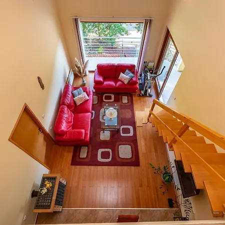 Maris Apartment