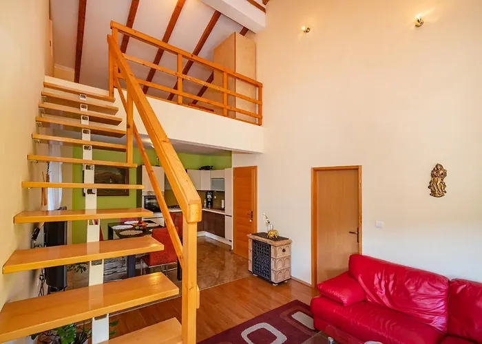 Maris Novigrad (Dalmatia)